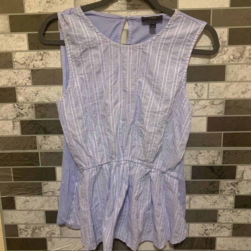 JCREW SLEEVELEAS TOP